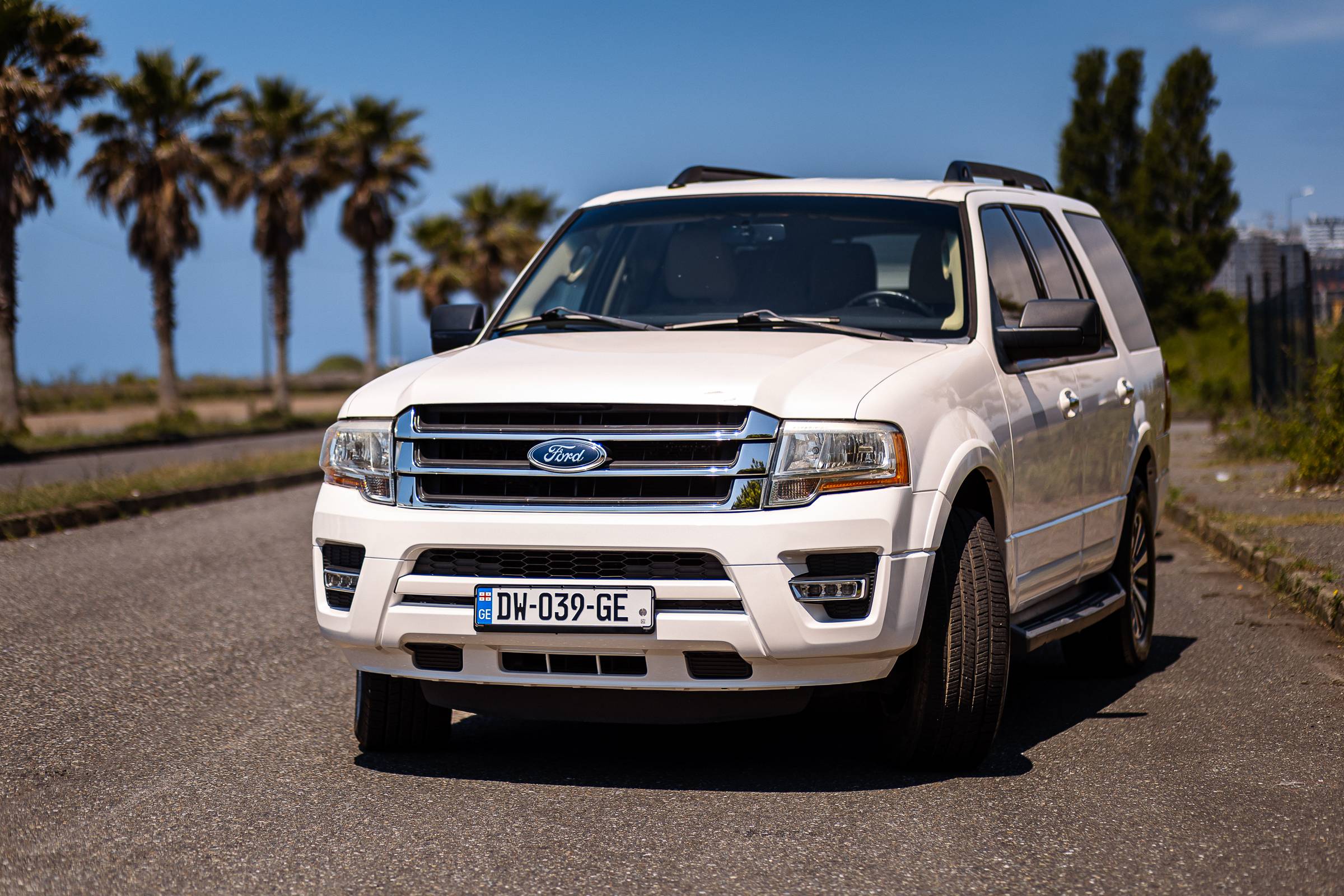 Ford Explorer фото 1