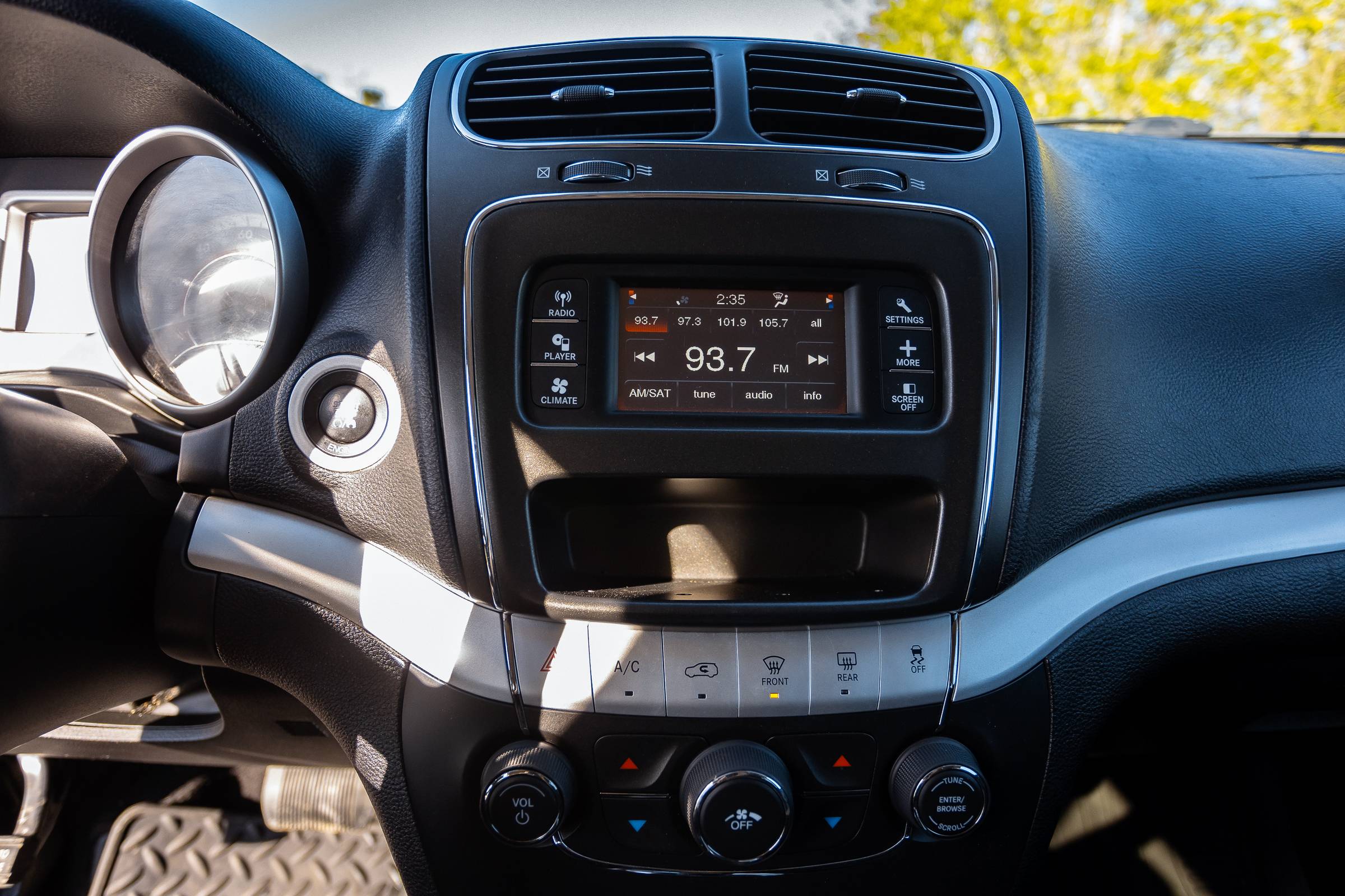 Dodge Journey фото 4