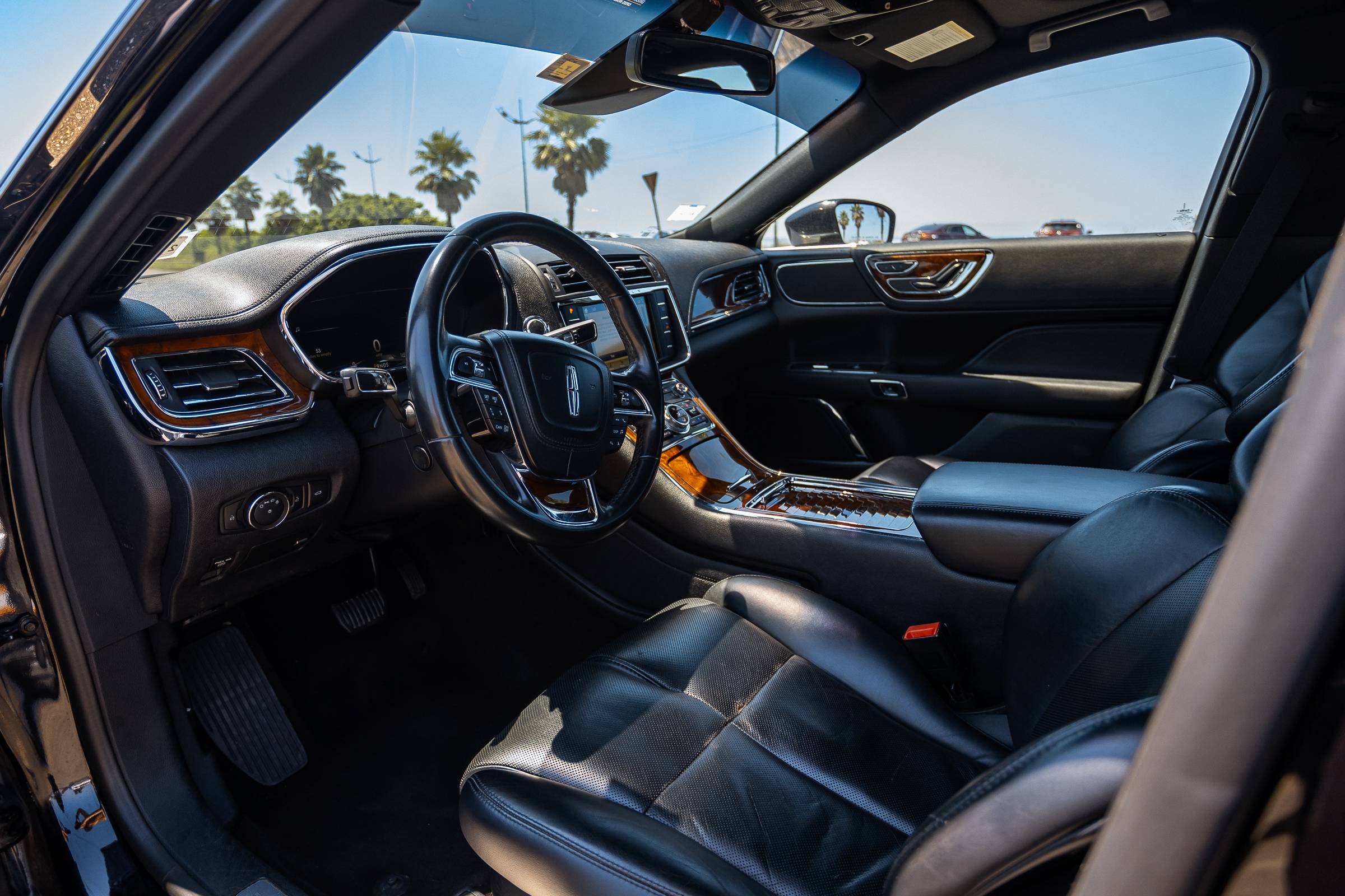 Lincoln Continental фото 9