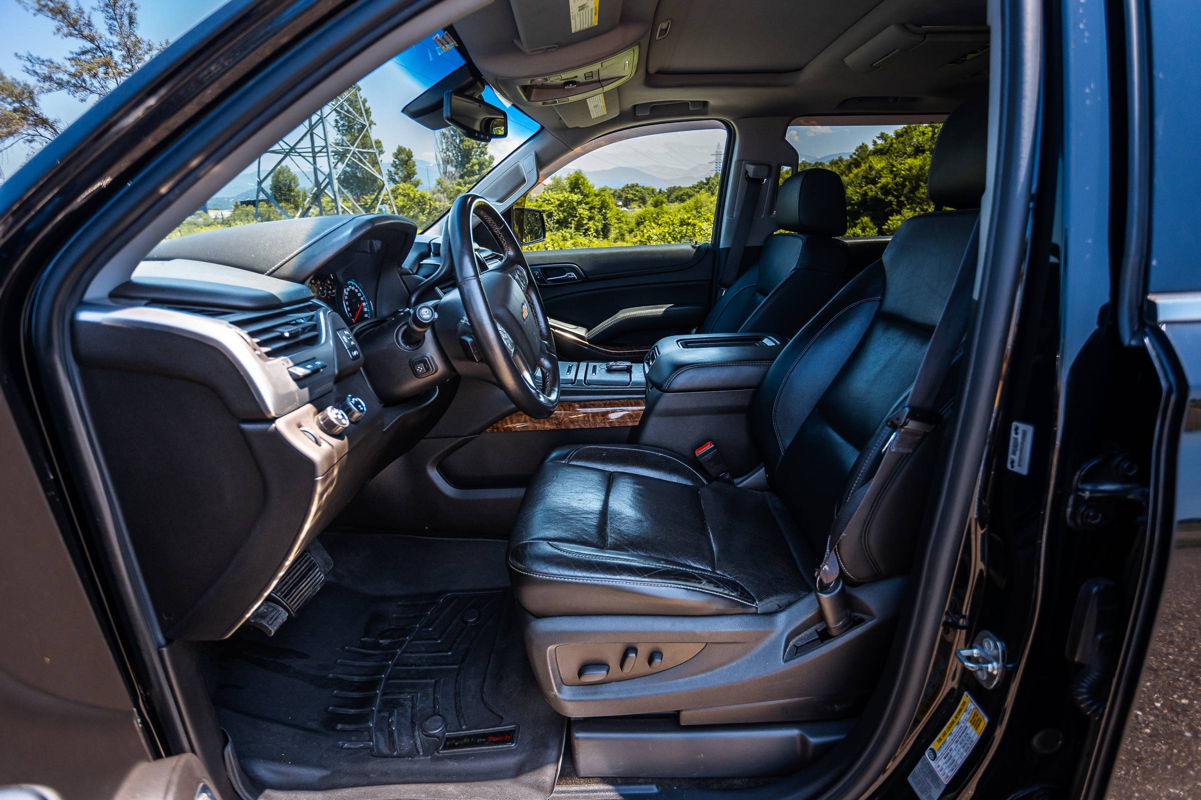 Chevrolet Suburban фото 2