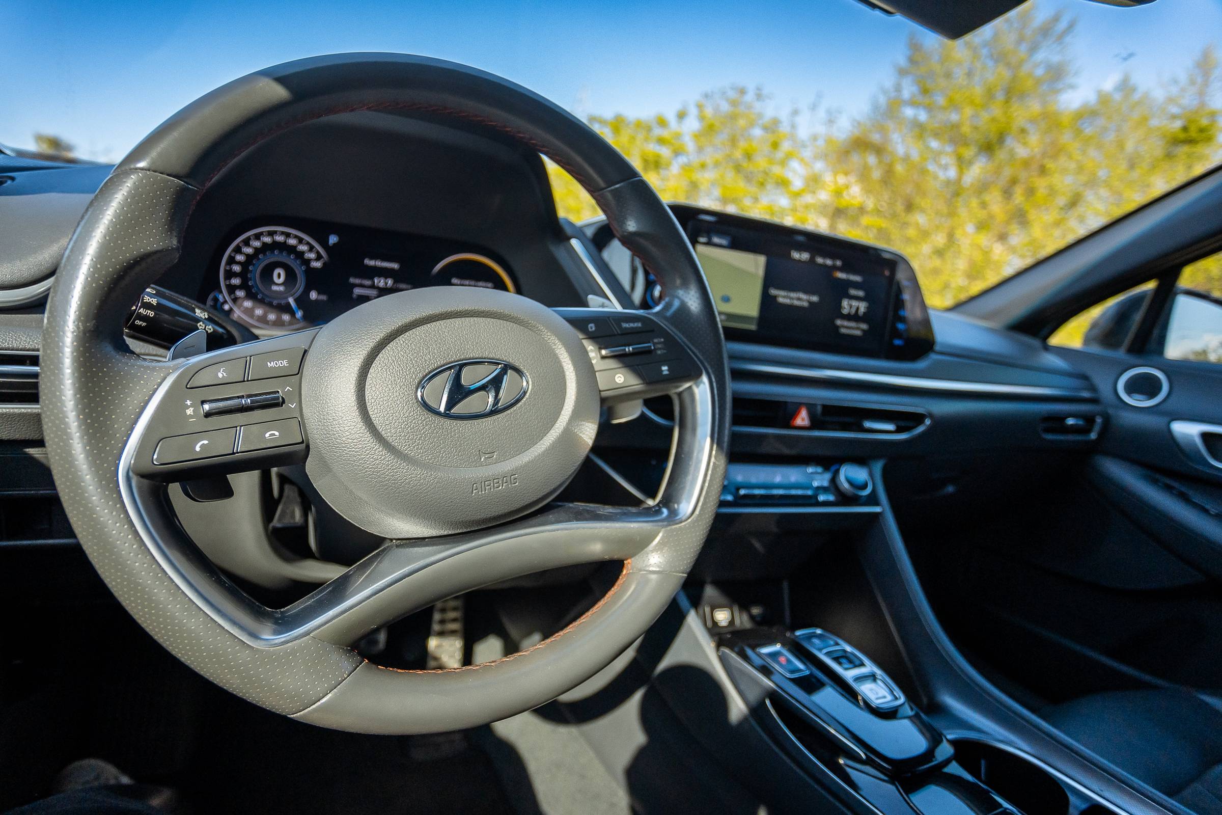 Hyundai Sonata фото 5