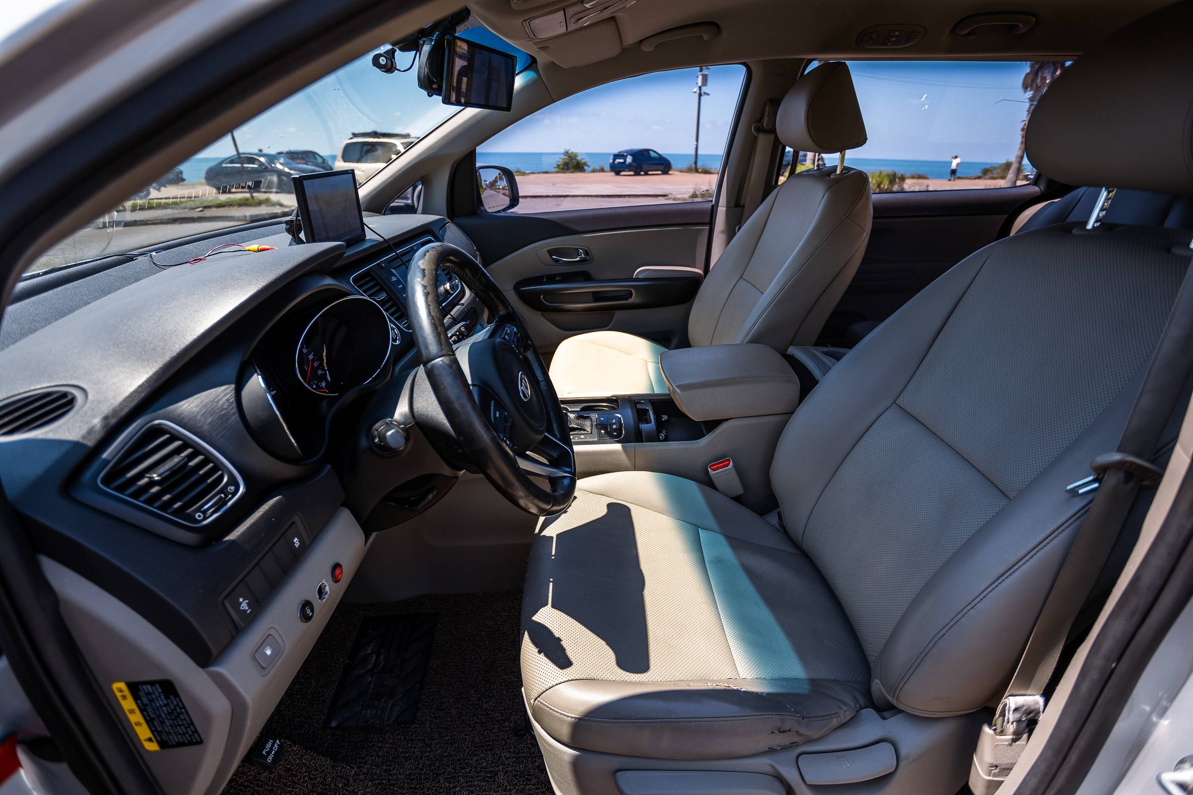 Kia Carnival фото 7