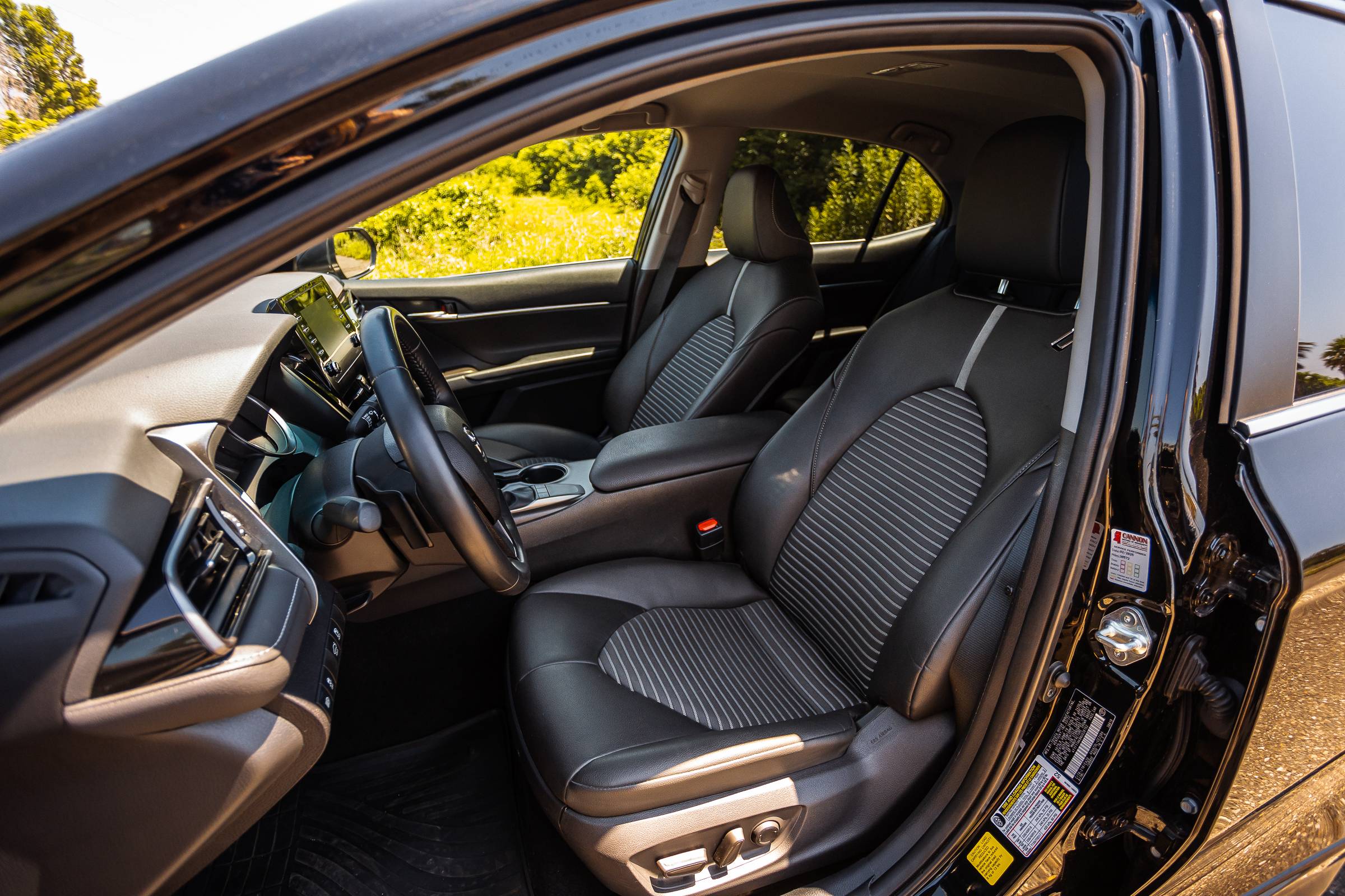 Toyota Camry фото 8
