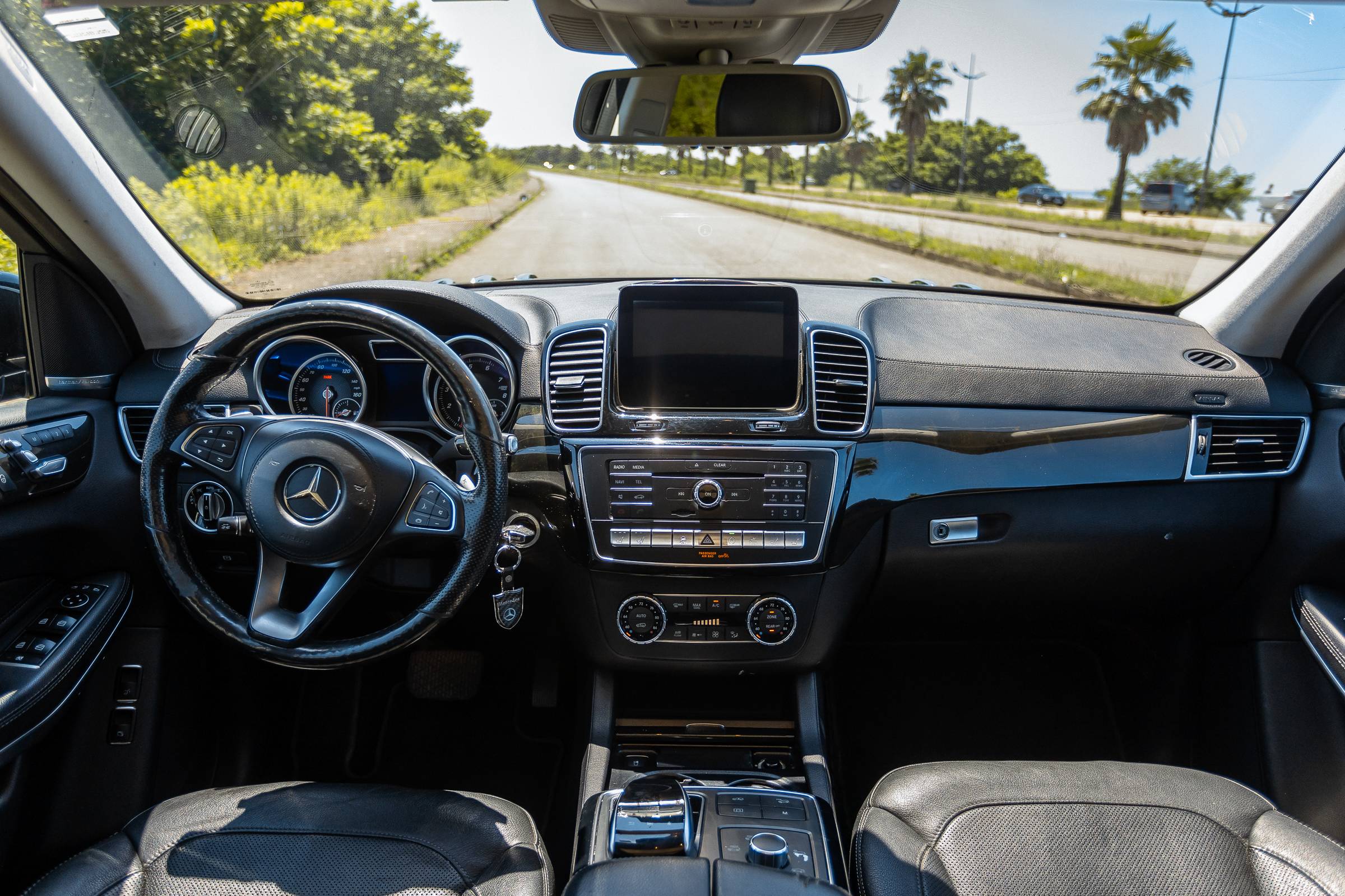 Mercedes-Benz GLS фото 9