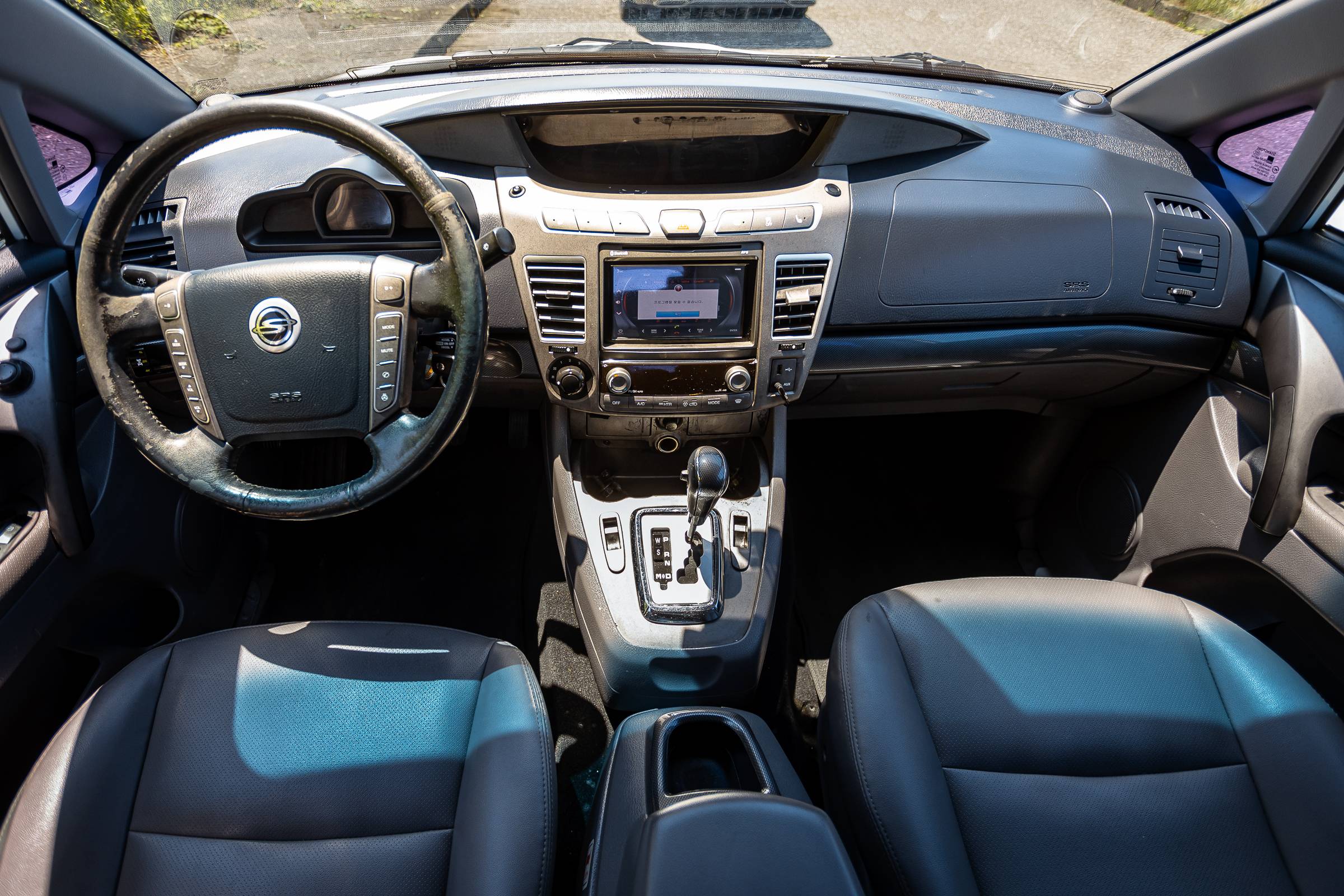 SsangYong Rodius фото 10