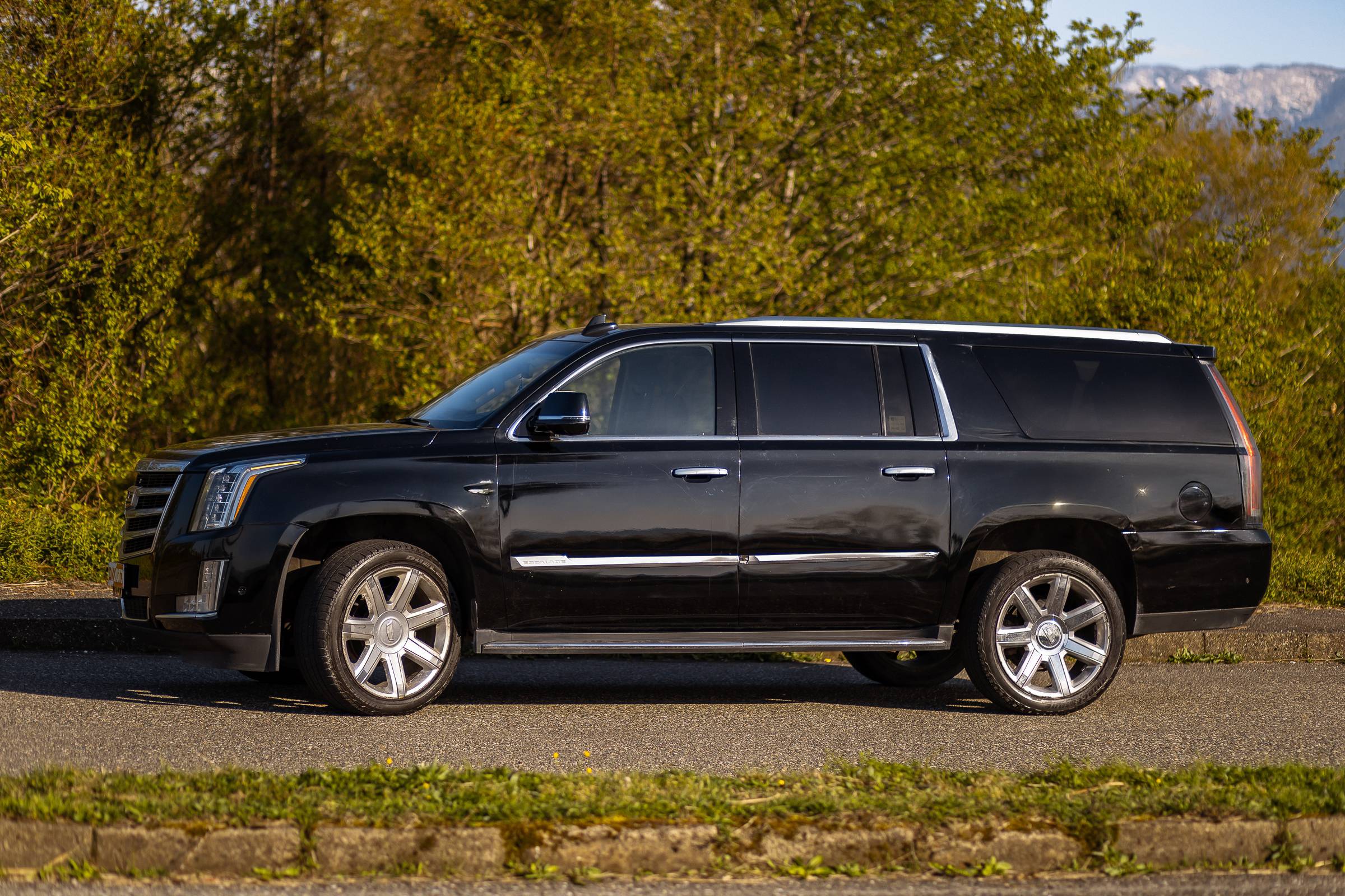 Cadillac Escalade фото 8