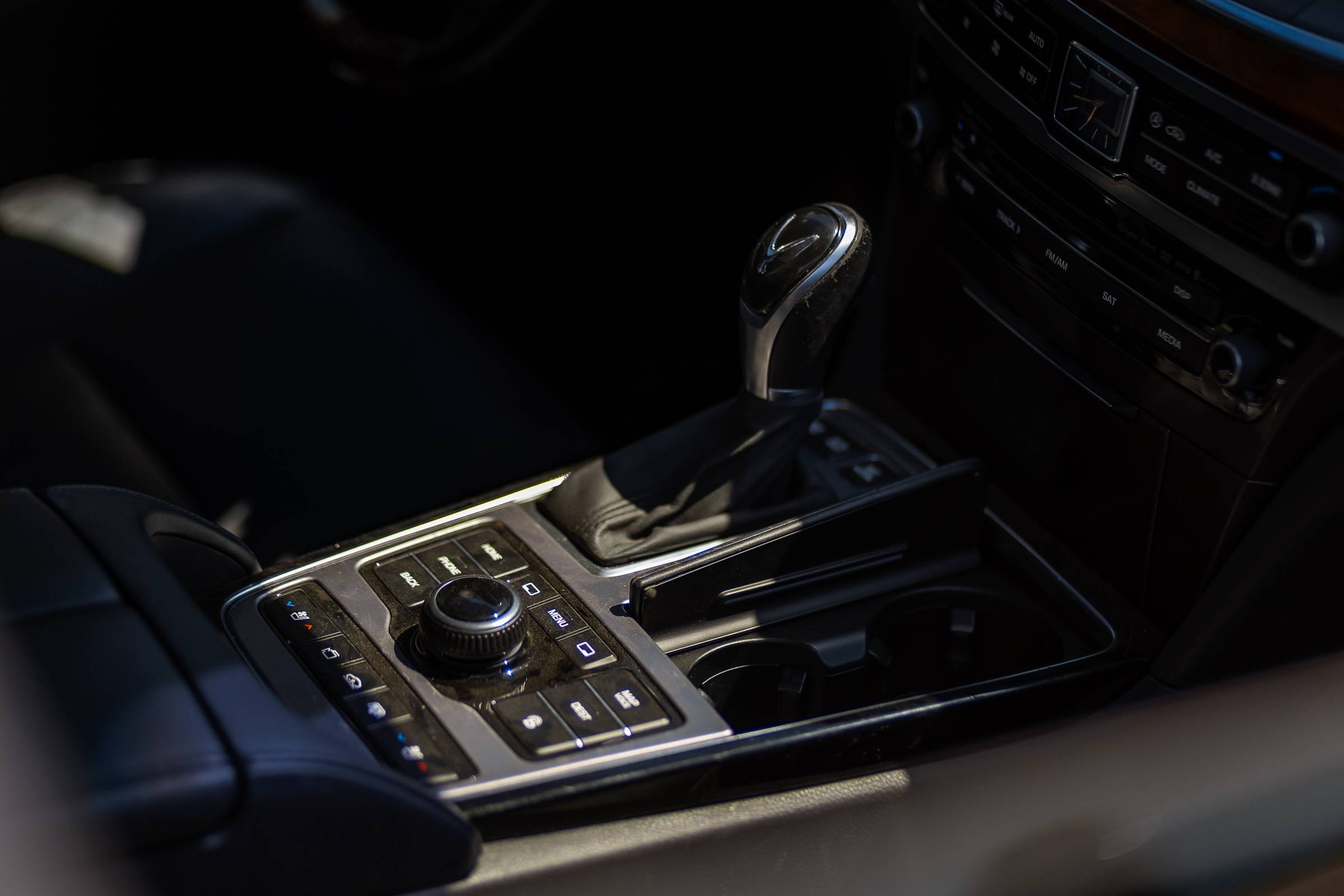 Hyundai Equus фото 7