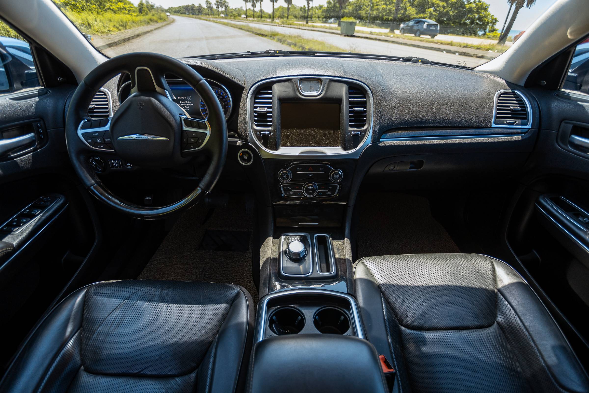 Chrysler 300C фото 6